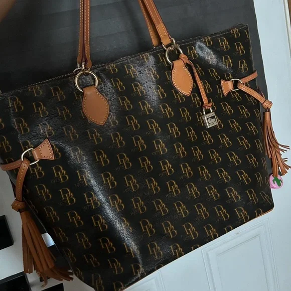 Dooney & Bourke Brown and Tan Tote with Signature Monogram - Picture 7 of 7